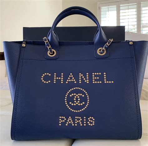 ancienne boutique chanel deauville|Chanel deauville tote price.